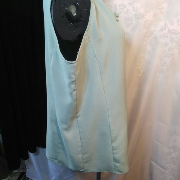 Zama light green sleeveless blouse 3 for $30 + 15% discount - Picture 8 of 13
